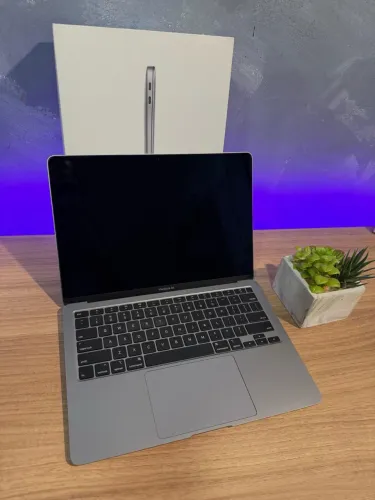 MacBook Air - 8GB RAM | 256GB | Com NF
