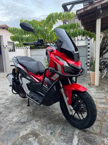 Honda ADV 150 23/23 - 18mil km rodados
