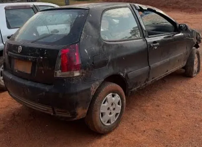 Sucata Palio caixa motor fire 1.0 8 v peças