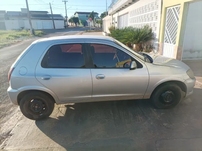 Chevrolet Celta Spirit/ LT 1.0 MPFI 8V Flexp. 5P 2015