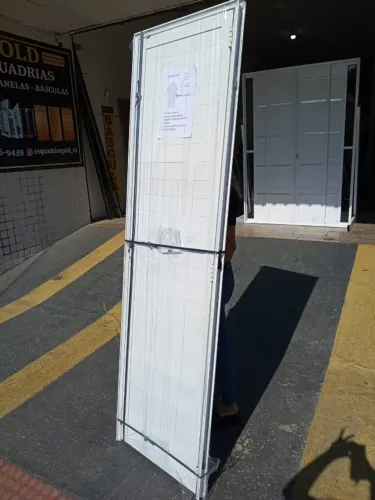 PORTA LAMBRIL LISA BRANCA 60CM
