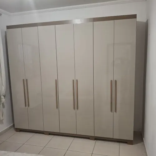 Vendo guarda roupa 
