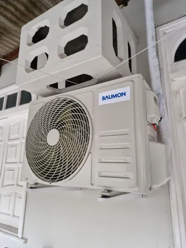 Vendo essa central de ar de 9 mil BTUS