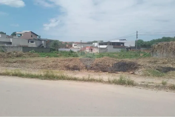 Terreno para venda medindo 400 m² em Garapu, próximo ao Shopping Costa Dourada, Cabo de Sa
