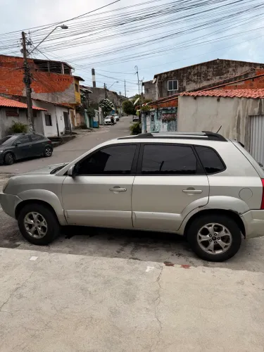 Hyundai Tucson 2.0 16V Mec. 2012