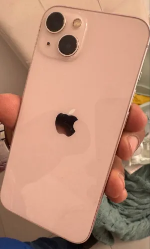 Celular IPhone 13