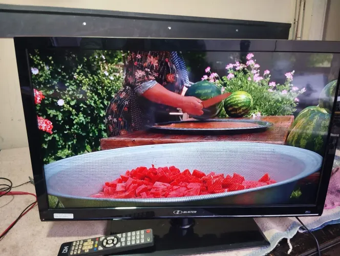 Tv 29 led Buster smarth perfeita
