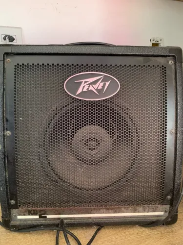 Amplificador Peavey KB 2