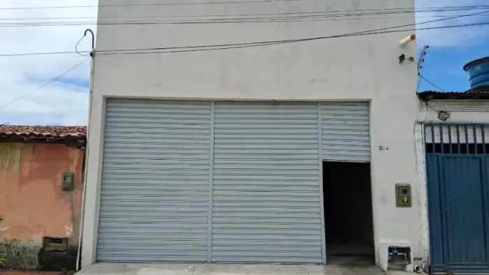 Aluga-se Ponto Comercial no Parque dos Coqueiros