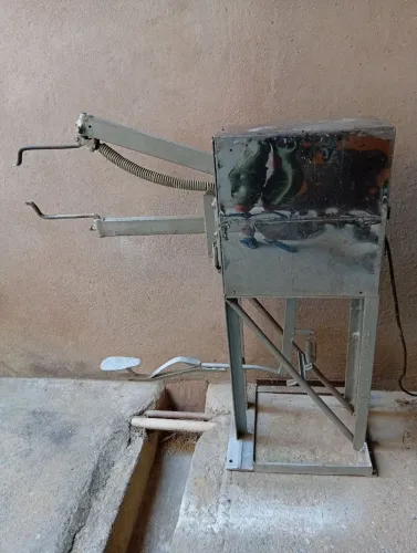 Máquina de solda pontiadeira