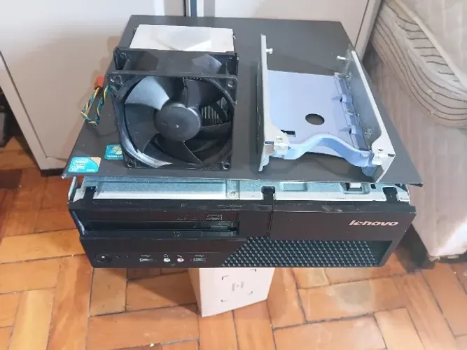 Gabinete computador PC Lenovo ThinkCentre M58P com leitor de DVD sata OK sem fonte