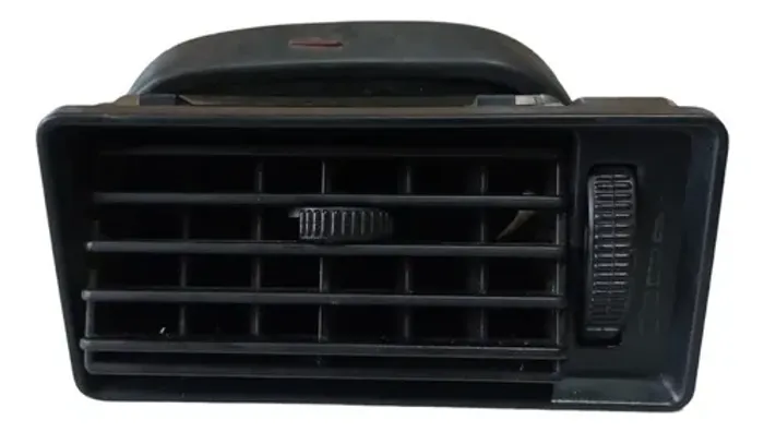 Difusor De Ar Direito Fiat Tipo 94/97 C Detalhe 