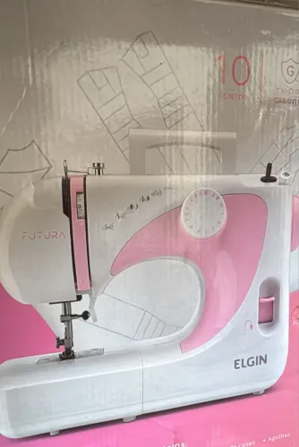 Máquina de costura Elgin - Pouco uso
