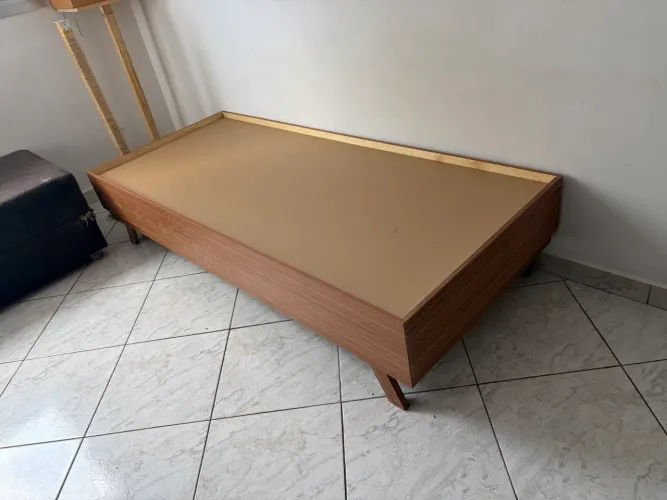 Cama box solteiro em madeira