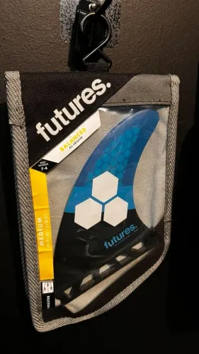 Quilhas Futures AL MERRICK Am1 Performance Core Semi Nova case + chave