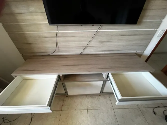 Painel Modulado com Rack