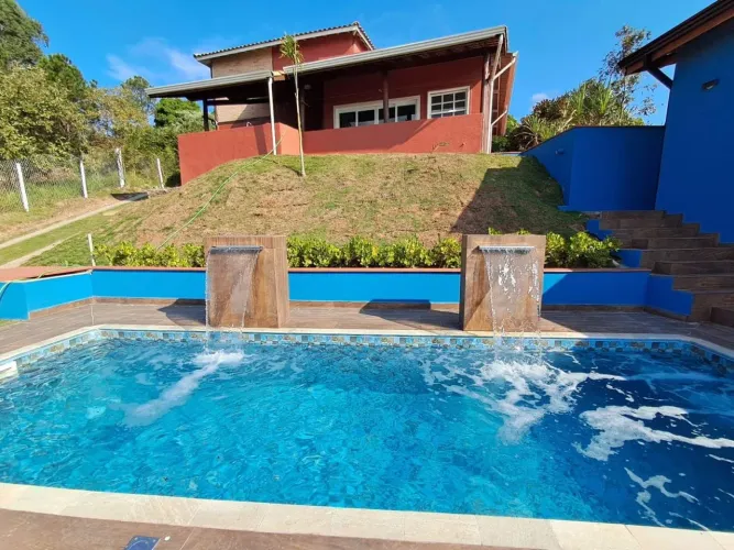 Casa para Venda em Jarinu, Jardim Florença, 5 dormitórios, 2 suítes, 4 banheiros, 6 vagas