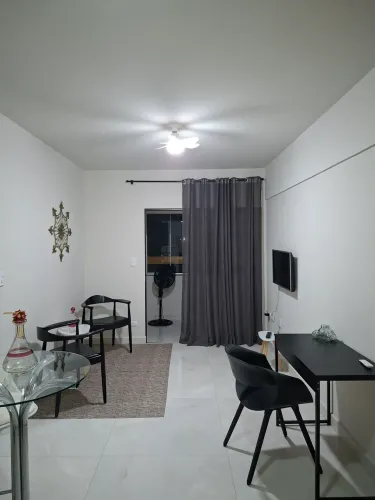 Apartamento lindo, reformado e mobiliado, zona 7, ao lado estádio####