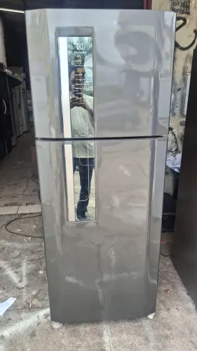 GELADEIRA ELECTROLUX DUPLEX FROST FREE CONSERVADA  (ENVELOPADA)