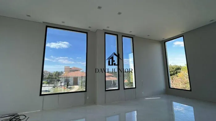 Casa com 3 dormitórios à venda, 410 m² por R$ 2.600.000 - Condomínio Portal do Sabiá - Ara