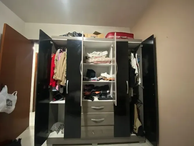 Guarda roupa