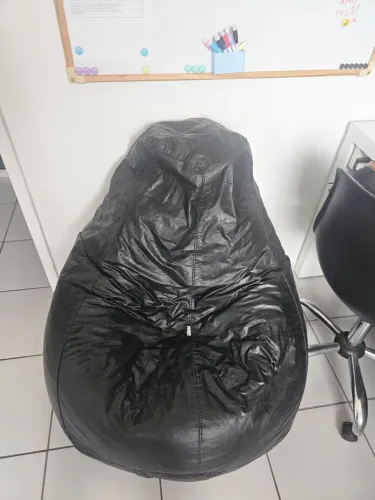 Puff de couro tokstok