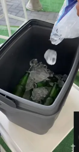 CAIXA TÉRMICA PRO 32L - Últimas Unidades com 42% OFF (Preço de Lote Fechado!) ?