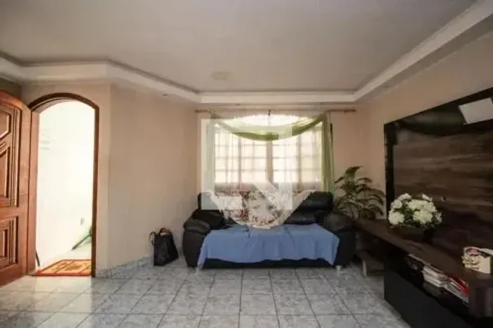 Casa no conjunto Satélite