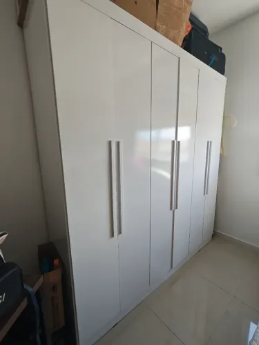 Vendo guarda roupas de casal