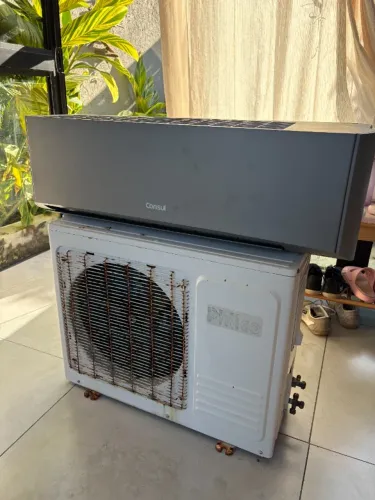 Ar Condicionado Split 12 mil BTU Quente / Frio