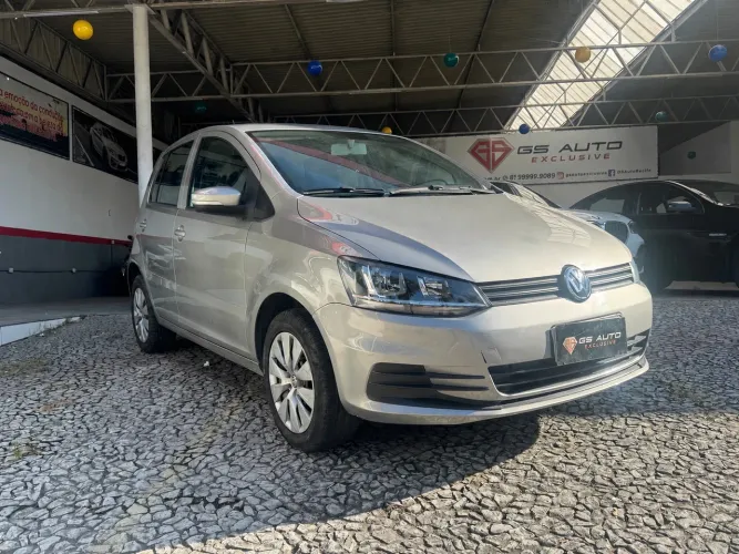 Volkswagen Fox Trendline 1.0 Flex 8V 5P 2015
