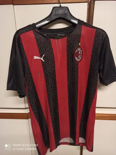 Camisa do Milan edição limitada tamanho p