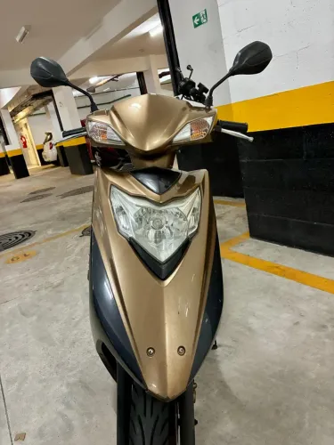 Suzuki Burgman 125Cc - JTZ/LINDY Q