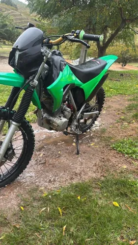 Nx 200 para trilha