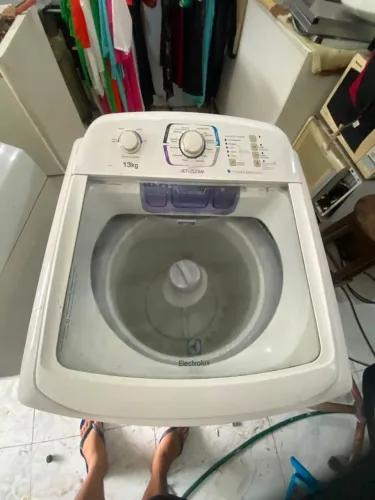 Vende-se máquina de lavar 13 kilos