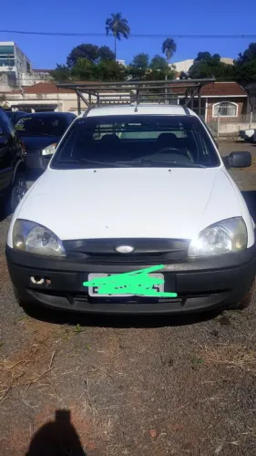 Ford Courier 1.6 L/ 1.6 Flex 2011