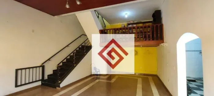 Sobrado para alugar, 480 m² por R$ 5.916,00/mês - Parque Novo Oratório - Santo André/SP
