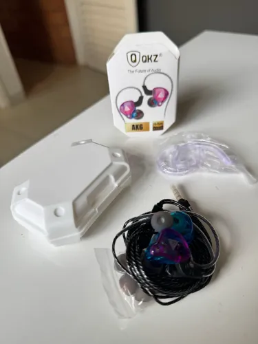 Fone com fio Qkz Ak6