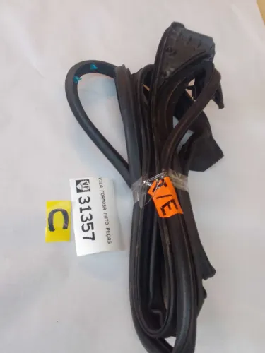 Borracha De Porta Traseira Esquerda Lexus Is250 2014