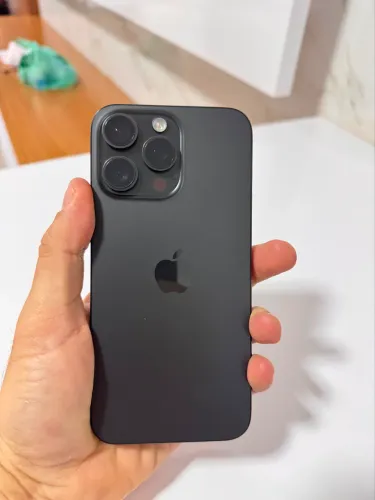 Iphone 15 pro Max 512g zero