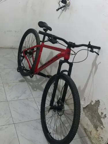 Vendo bicicleta aro 29 - Absolute Nero 5 ( Toda em peças da Absolute