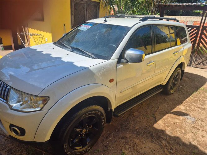 Imagem de Mitsubishi Pajero Dakar HPE 3.2 4X4 T.I Dies 5P AUT 2013