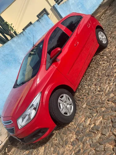 Chevrolet Onix Hatch LT 1.0 8V Flex Power Mec. 4P 2013