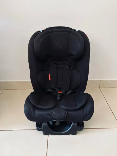 Cadeirinha Fisher Price com ISOFIX 