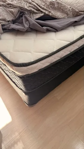 Cama