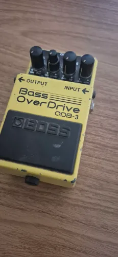 Pedal Boss ODB-3 Bass Overdrive para Baixo