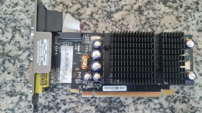NVIDIA GeForce 7200GS