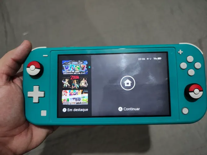 Nintendo Switch Lite + CartãoSD 128GB