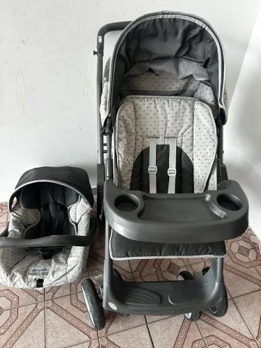 Carrinho de bebê