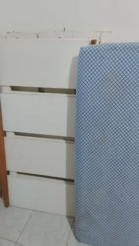Berço semi-novo 